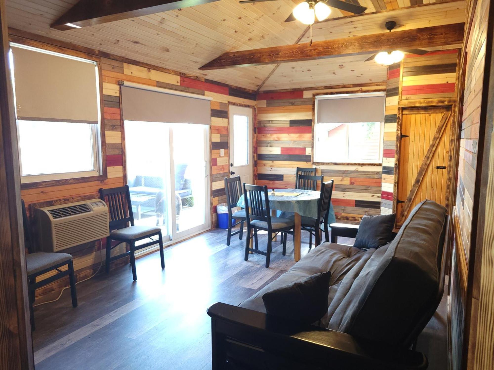 Stoneburg Cove Cottages Carrying Place Habitación foto