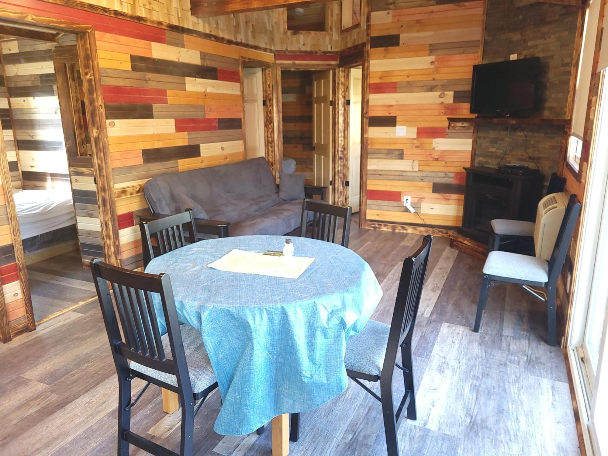 Stoneburg Cove Cottages Carrying Place Habitación foto